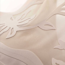 Load image into Gallery viewer, Women's Seamless Deep V Hollow Vest Bra