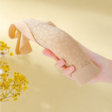 Load image into Gallery viewer, Front Button Push up Large Size Lace Beautiful Back No Wire Bra