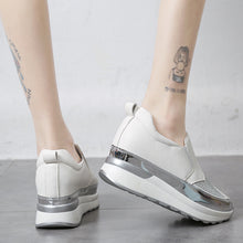 Load image into Gallery viewer, Stylish rhinestone thick sole casual shoes