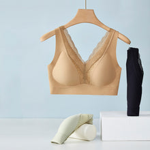 Load image into Gallery viewer, Thin Lace Beautiful Back Wireless Push-Up Bra