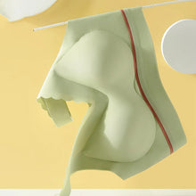 Load image into Gallery viewer, Women's seamless push-up latex deep V comfortable bra