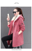 Load image into Gallery viewer, Casualmente largo, acolchoado e com casaco espesso de comprimento médio