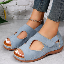 Load image into Gallery viewer, Women&#39;s Comfort Platform Sandals
