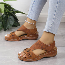 Load image into Gallery viewer, 2024 New Retro Casual Flower Wedge Women&#39;s Sandals
