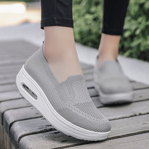 Women's Slip-On Thick-Soled Air-Cushion Sneakers