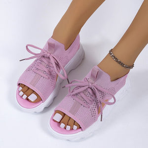 Summer new thick-soled flying woven soft-soled casual sandals