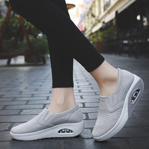 Flyweave Soft Sole Breathable Casual Sneakers