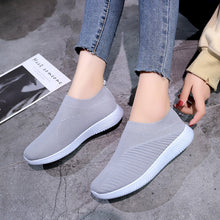 Load image into Gallery viewer, Round-toe fly-knit mesh flat women&#39;s shoes
