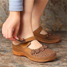 Load image into Gallery viewer, Ladies Flat Round Toe Casual Sandals
