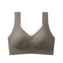 Load image into Gallery viewer, Women&#39;s Seamless Push-Up Breast Reduction Anti-sagging Sports Bra
