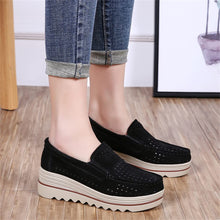 Load image into Gallery viewer, Autumn hollow anti-slip thick-soled shoes
