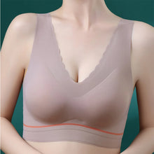 Load image into Gallery viewer, Women&#39;s seamless push-up latex deep V comfortable bra
