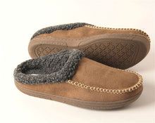 Load image into Gallery viewer, Men&#39;s Microsuede Moc Toe Clog Cuff Slipper
