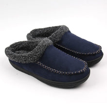 Load image into Gallery viewer, Men&#39;s Microsuede Moc Toe Clog Cuff Slipper
