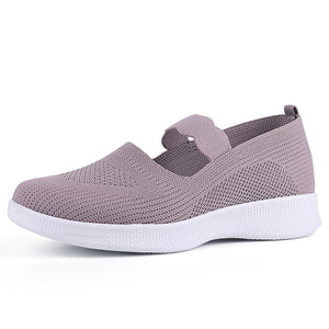 Women's low cut casual flat sneakers