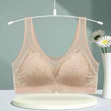 Load image into Gallery viewer, Women&#39;s Wireless Lace Wide Strap Tank Top Bra
