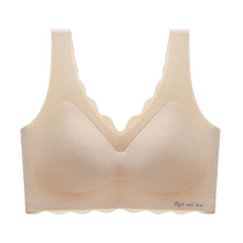 Load image into Gallery viewer, No Wire Ice Silk Seamless Bandeau Push-Up Bra
