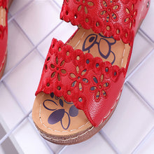 Load image into Gallery viewer, Stitched Cutout Wedge Summer Slippers
