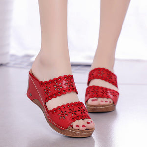 Stitched Cutout Wedge Summer Slippers