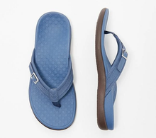 Load image into Gallery viewer, THONG SLIPPERS WITH BUCKLE DETAIL
