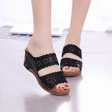 Load image into Gallery viewer, Stitched Cutout Wedge Summer Slippers
