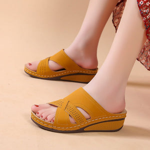 Women's Wedge Retro Hollow Slippers