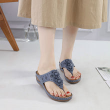 Load image into Gallery viewer, Women&#39;s summer non-slip casual wedge slippers
