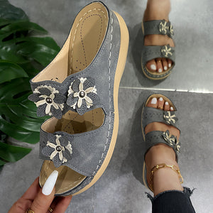 Thick Sole Round Toe Floral Flat Comfort Slippers