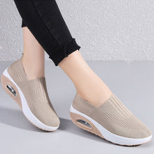 Load image into Gallery viewer, Thick-soled flying woven air cushion women&#39;s shoes
