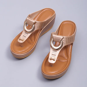 Ladies Flip Flop Wedge slippers