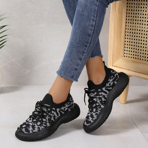 Women's Plus Size Flyknit Fashion Sneakers